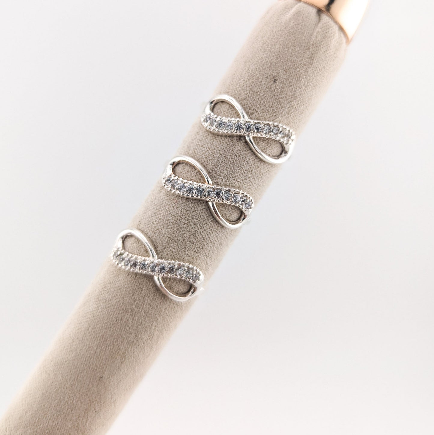 Anillo Infinito Luminoso