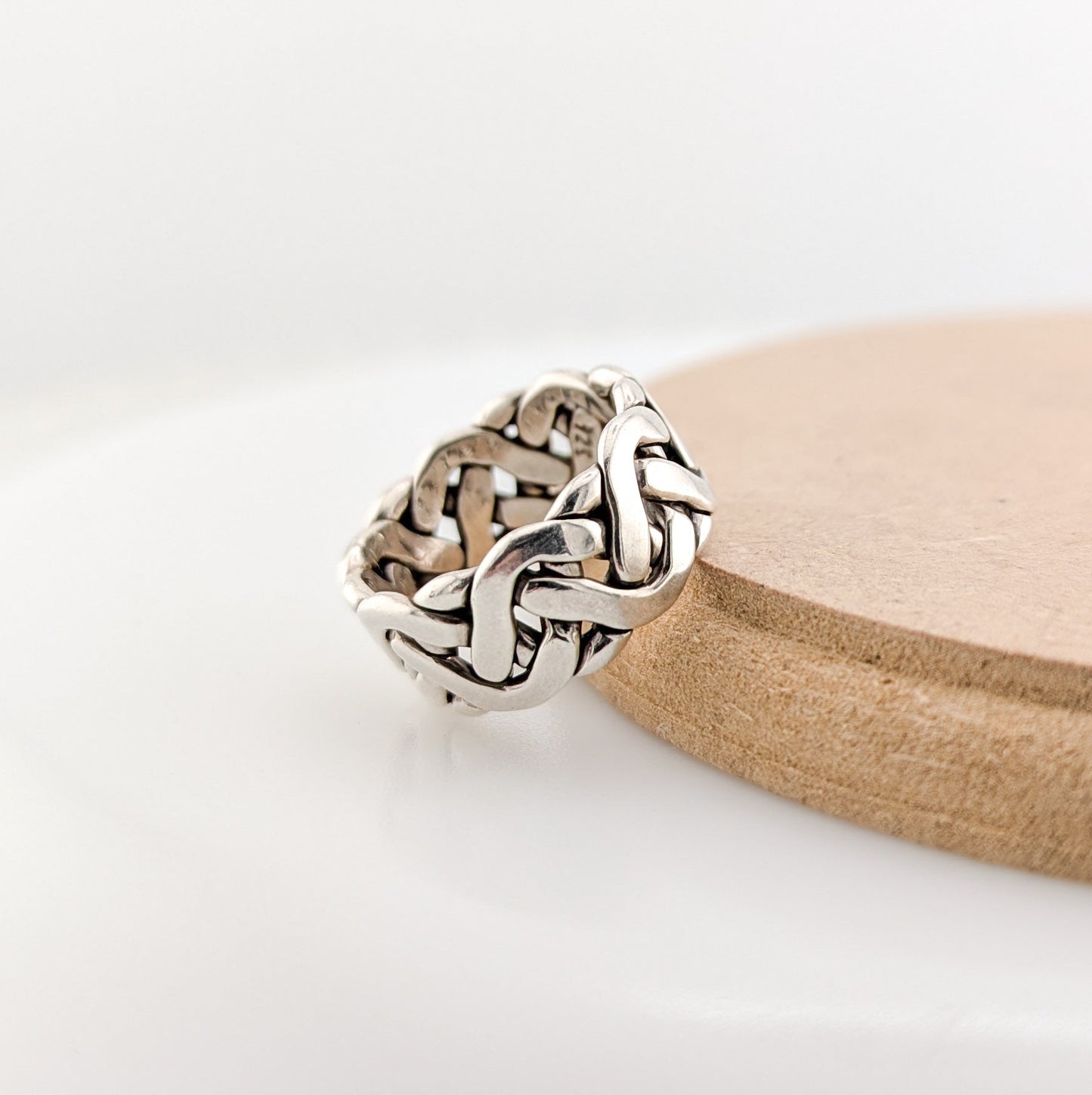 Anillo Entrelazado Dark