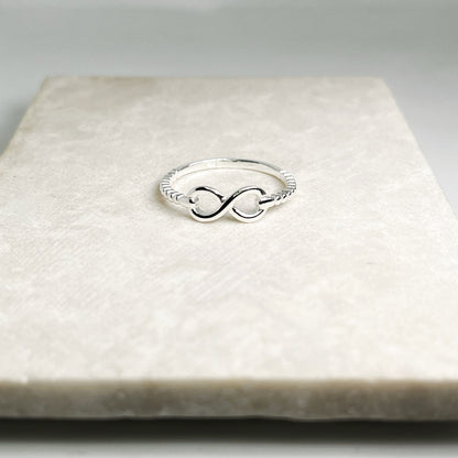 ANILLO AMOR INFINITO