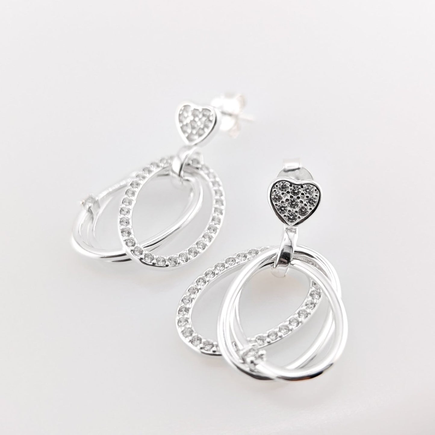 Arete Corazón Reluciente